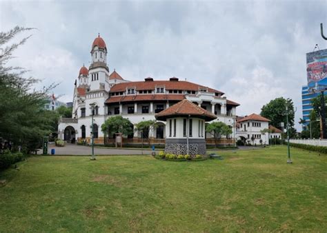 Sejarah Lawang Sewu Semarang Serta Tiket Masuk Lokasi