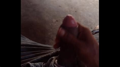Chico Joven Necesita Una Mamada En La Gran Polla XVIDEOS