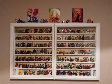 Minifigure Display Frame : r/LegoDisplay