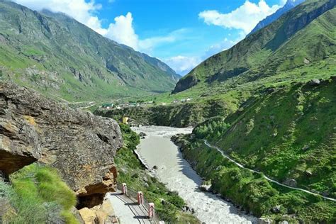 Mana Village Visit The Last Village Of India History How To Reach Etc