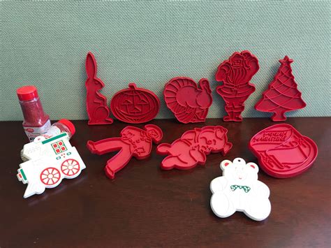 Vintage Cookie Cutters Tupperware Cookie Cutter Set Holiday Cookie
