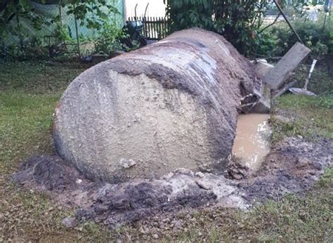 Seine Et Marne Soudain Un Torrent De Boue Envahit Le Village Le