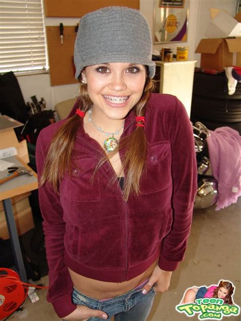 Eighteen Year Old Pulls Down Panties To Spread Ass Porn Pictures XXX Photos Sex Images