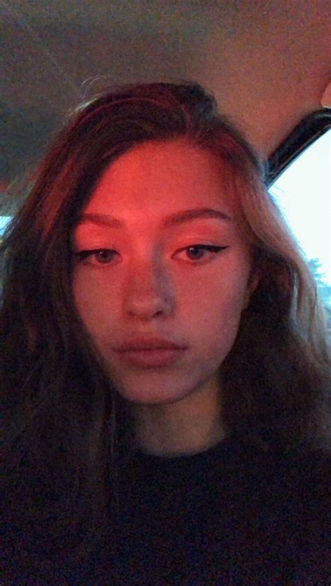 F Early Morning Selfie Am I Hot R Amihot