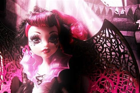 Дракулаура - Маскарад Monster High для девочки 4320725, купить за 27 ...