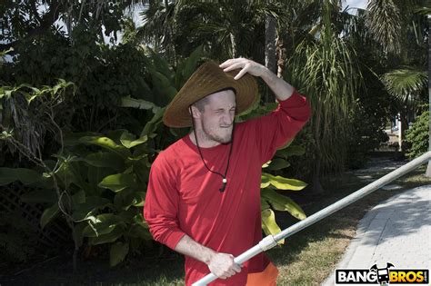 Cecilia Lion Seduces The Pool Guy Bkb16458087 Porn Pic