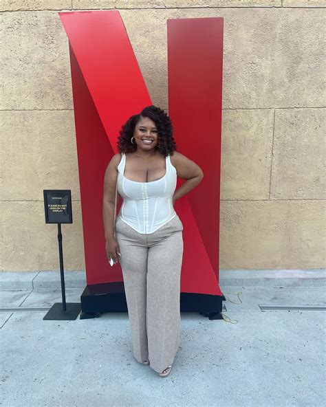 Zsané Jhé (@zsane) • Instagram photos and videos