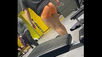 Culo Perfecto De La Universidad En El Gimnasio XVIDEOS
