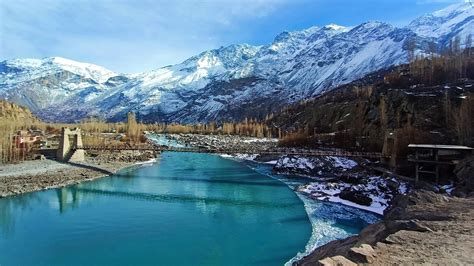 days trip  skardu  air package katpana desert
