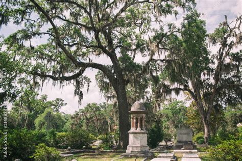 Bonaventure Cemetery In Savannah Georgia The Cities Oldest Cemetery