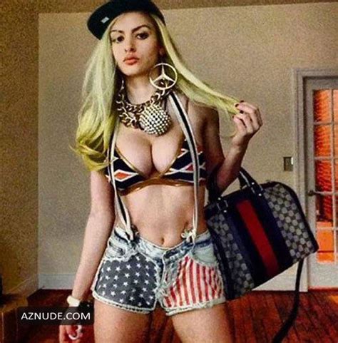 Gabi Grecko Old Nude Photo Collection Aznude