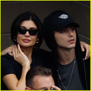 Kylie Jenner Rocks Double Denim for Retail Therapy: Photo 3338124 ...