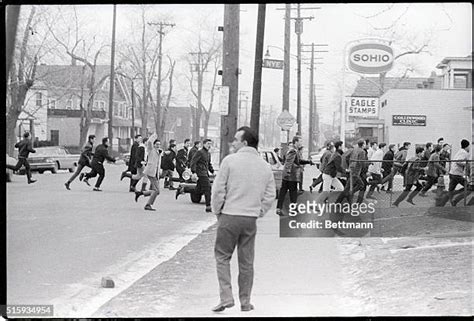 Collinwood High School (Cleveland) Photos and Premium High Res Pictures - Getty Images