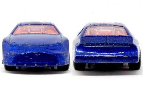 DODGE CHARGER STOCK CAR のレビューHW RACE TEAMカラーのNASCARチャージャー M6884 Hot Wheels 情報まとめ ホットウィール