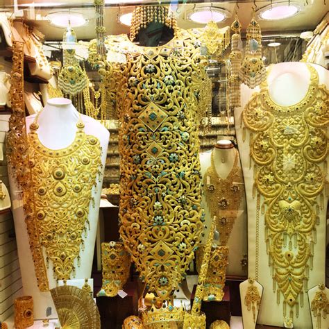 Gold Shopping In Dubai 5 Tips Before Visiting Deira Gold Souk