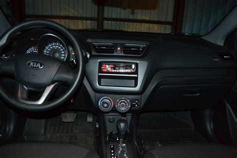 пионер 1 дин. — KIA Rio (3G), 1,4 л, 2013 года | автозвук | DRIVE2