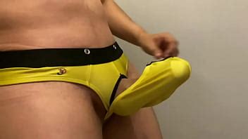 TANGA JOE SNYDER AMARILLA JOCKSTRAP XVIDEOS