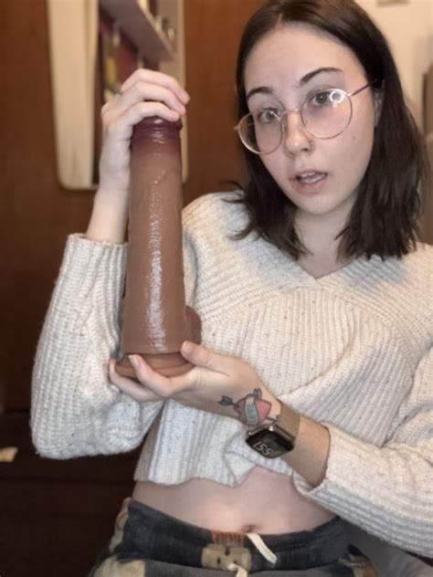 Lingeriekaitlyn My Tight Pussy Gets STUFFED ManyVids