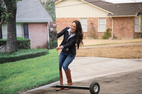 Photos Hgtvs Fixer Upper With Chip And Joanna Gaines Hgtv