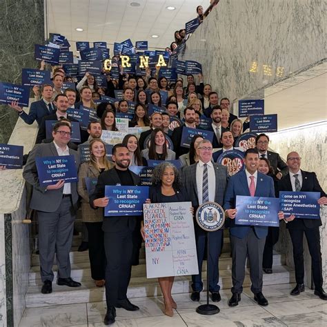 Average Annual Salary for Nurse Anesthetists in New York City 24