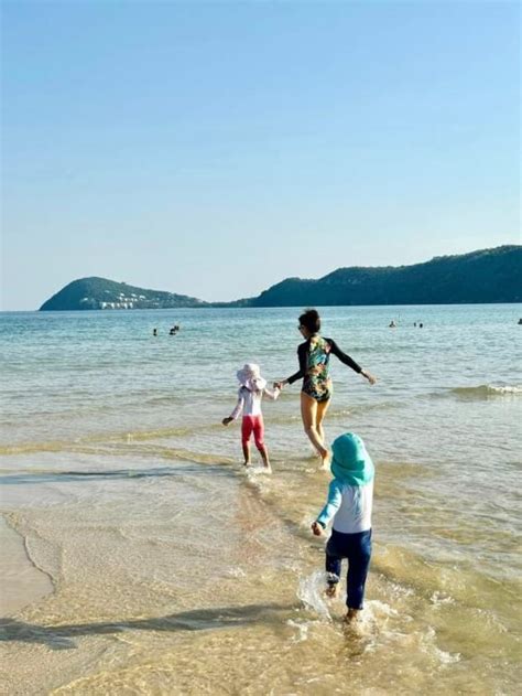 M H H Di N Bikini Tu I U D Ng Th N O M D N T Nh Tr M Tr