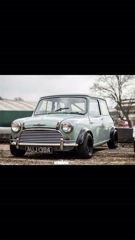 Pin By Blabla On British Classic Cars Mini Cooper Classic Classic