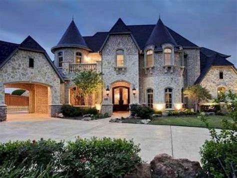 36 Amazing Modern Castle Homes Exterior Landscaping Castle House