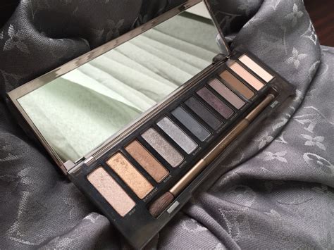 Urban Decay Naked Smoky