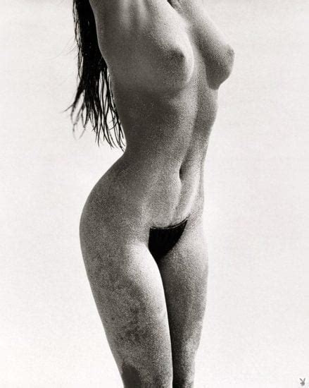 Cindy Crawford Nude Topless Pics And Sex Scenes Scandal Planet