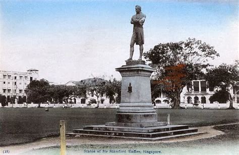 Statue of Sir Stamford Raffles, Singapore (Photos Framed, Prints ...