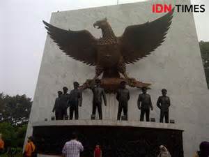 CEK FAKTA Apakah Ada Dildo Saat Rumah Ahmad Sahroni Dijarah IDN Times