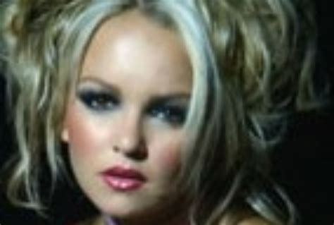 Dodici Mesi Molto Hot Con Jennifer Ellison Tiscali Spettacoli