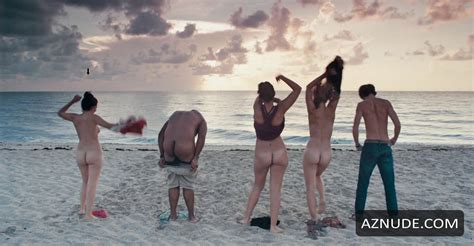 Claudia Cifuentes Nude Aznude