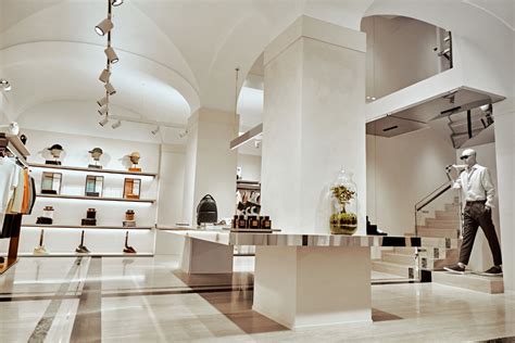 Zegna: Ermenegildo Zegna Opened The Doors Of Two New Boutiques In Italy ...