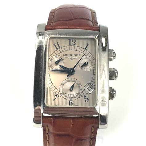 Lot 350 - A Longines DolceVita calibre 538 chronograph