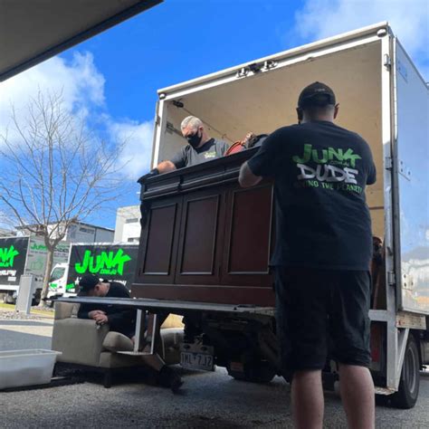 Rubbish & Junk Removal Service Melbourne | Junk.com.au