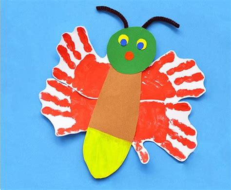 Fun Eric Carle Inspired Glowing Firefly Craft