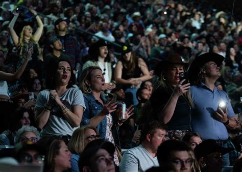 Photos From Nickelbacks Houston Rodeo Concert