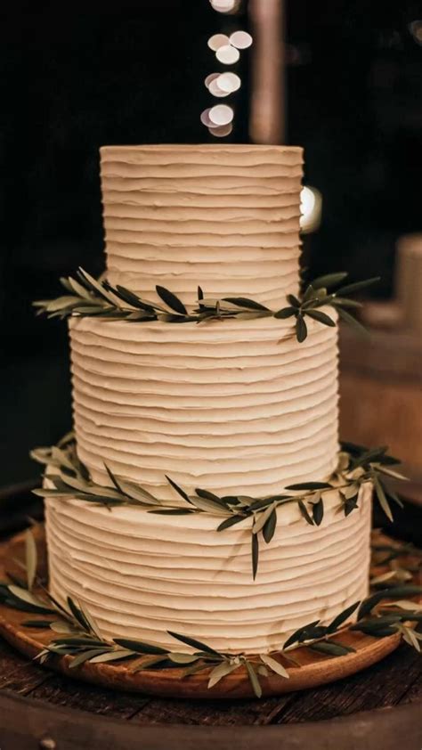 easy ways  create  simple  elegant wedding cake