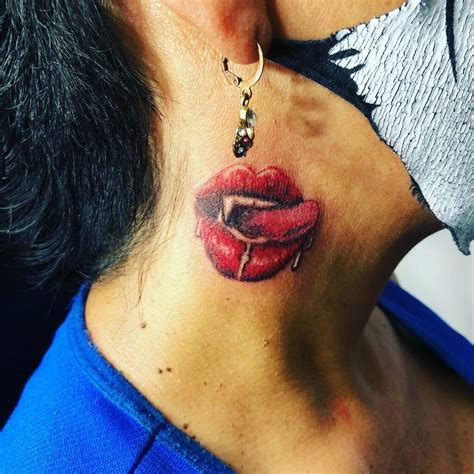 Lips Tattoo Neck Meaning Lipstutorial Org