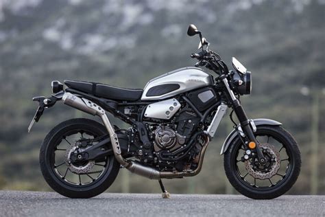 Yamaha XSR700 2016 Test