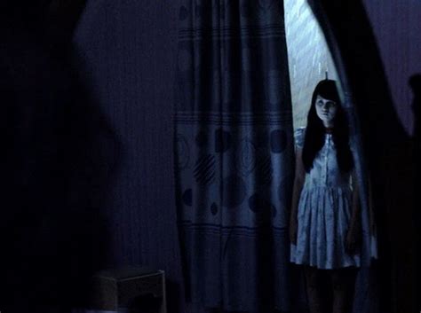 T Hot Girl Ng Phim L N B N C N