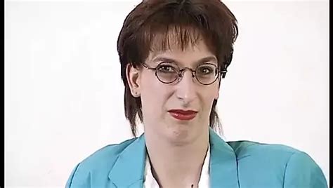 Vollbusige Rothaarige Milf Schiebt Liebevoll Sexspielzeug In Ihre Muschi Xhamster