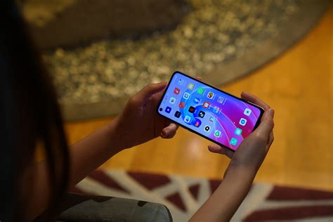 Inilah Kelebihan Fitur Adaptive Refresh Rate 90 Hz Di OPPO A96 Hybrid