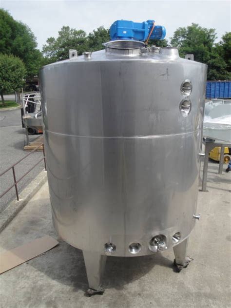 7 000 LITER M G T STAINLESS JACKETED MIX TANK SANITARY Wohl Associates