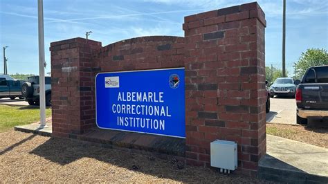 Prison Guard Shortage Forces N C To Shut Down Some Units