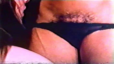 Naked Unknown In Biggi Eine Ausreisserin