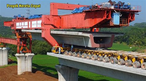 NGEBUT Pemasangan Box Girder Arah Tunnel 2 Proyek Kereta Cepat