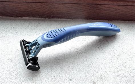 Top 5 Best Razors For Shaving Your Head (2025 Buyers Guide)