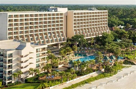 10 Best Hilton Head Resorts for Families (2025) All Ages Love!